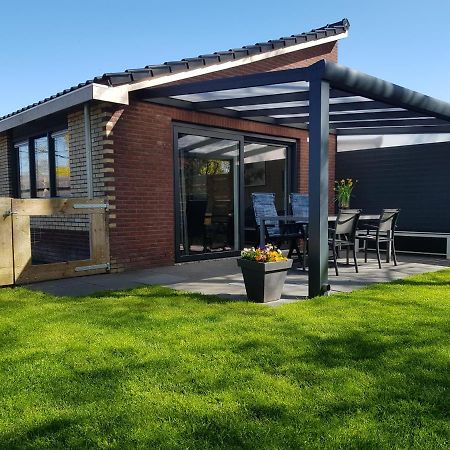 Luxe Vakantiebungalow Met Omheinde Tuin Voor Hond En Kinderen Dirkshorn Luaran gambar