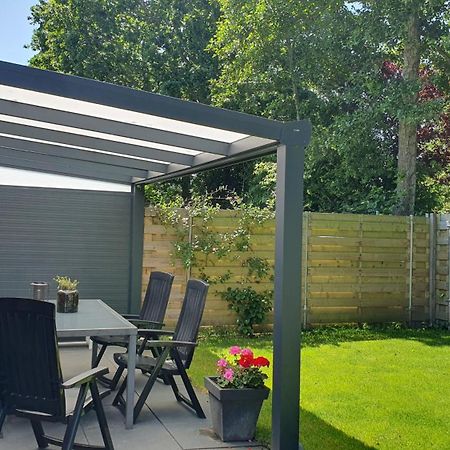 Luxe Vakantiebungalow Met Omheinde Tuin Voor Hond En Kinderen Dirkshorn Luaran gambar